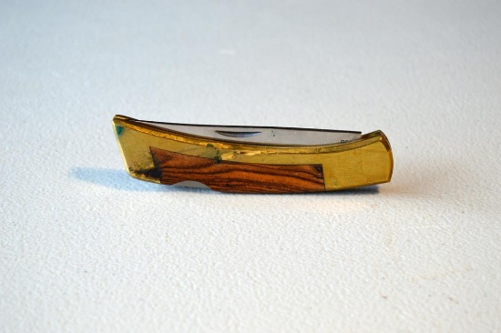 Gerber Locking SS Blade Pocket Knife, Walnut / Brass Handle, Carborundum Stone