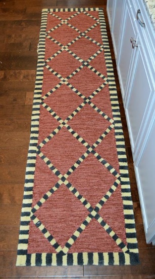 Liora Monne Checkered Diamonds Red Hand Tufted Runner, 2 x 8 Ft., Polypropylene