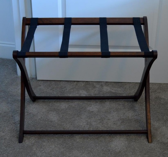 Mahogany Frame Luggage Valet