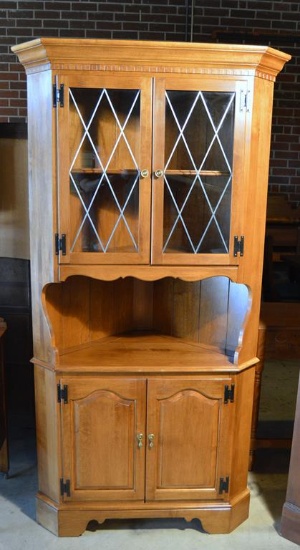 Vintage Ethan Allen Corner Cabinet Cupboard w/ Mullioned Top Doors