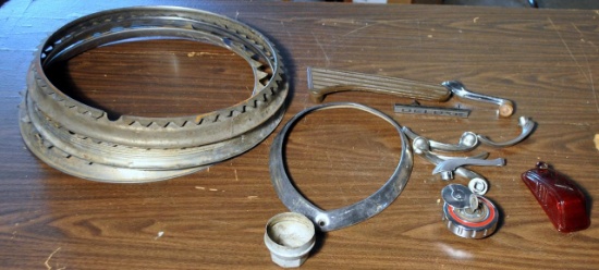 Lot of Vintage Automotive Trim As Shown
