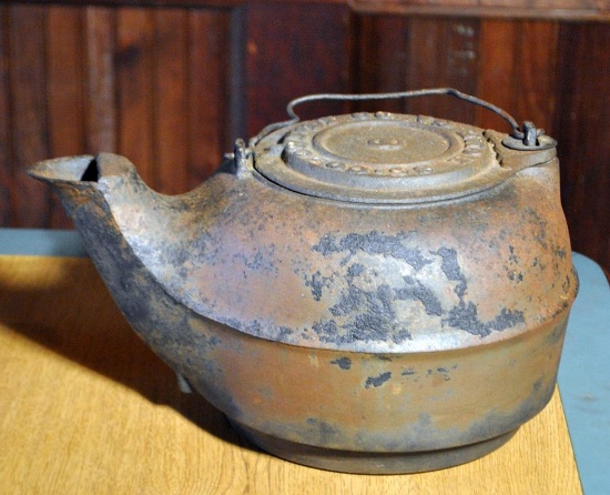 Antique So. Co. Op. F. Dy. Co of Rome, Ga Cast Iron Water Kettle