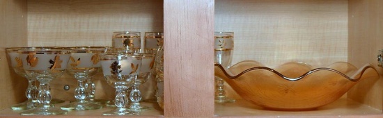 Lot of Mid-Century Gold Leaf Glasses and Jeannette Iridescent Bowl (17 total items)