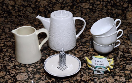 Lot of Tea Related Ceramics