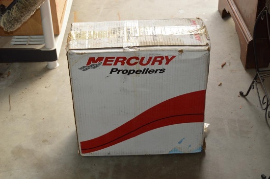 Mercury Black Max13 ¼” 3-blade Propeller w/ Mounting Hardware