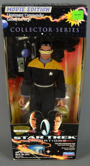 Lt. Commander Geordi La Forge Star Trek Collector Series by Playmates,  Box is 12” H