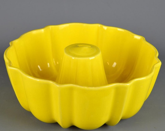 Vintage Ceramic Yellow Bundt Cake Mold