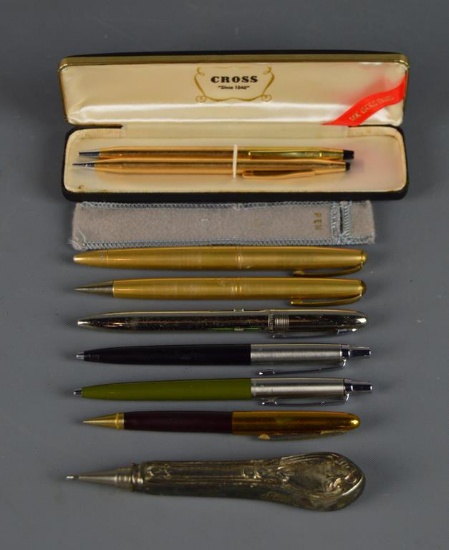 Lot of 9 Miscellaneous Vintage Pens or Mechanical Pencils