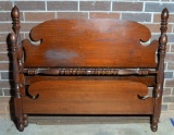 Vintage Mahogany Full Size Bed w/ Rails & Slats