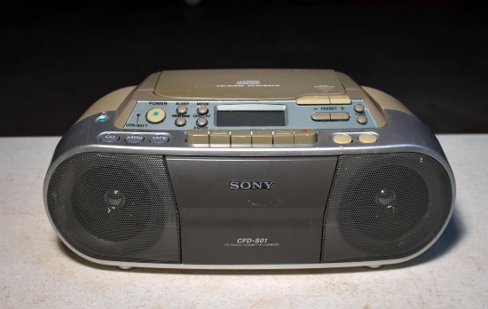 Sony CFD-S01 Portable Stereo FM/AM Radio, CD & Cassette Player
