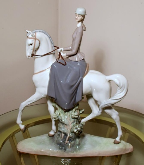 Lladro, Fine Large 18” H Porcelain Lady Riding A Horse Figurine