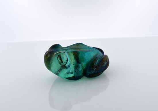 Robert Held Art Glass Frog Paperweight