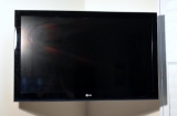 42 inch LG LCD 1080p HDTV, Model 42CS560