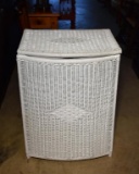 White Rattan Wicker Bow Front Laundry Hamper with Cotton Cloth Liner