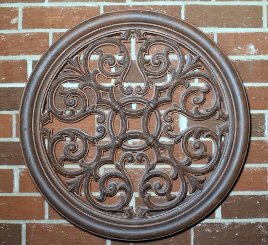 Large Resin Material Round Grillwork Wall Decor