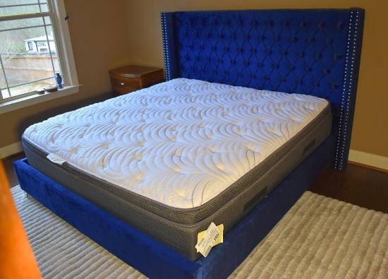 Handsome Contemporary Tufted Blue Velour King Size Bed Frame with Mattress Firm Mattress / Springs