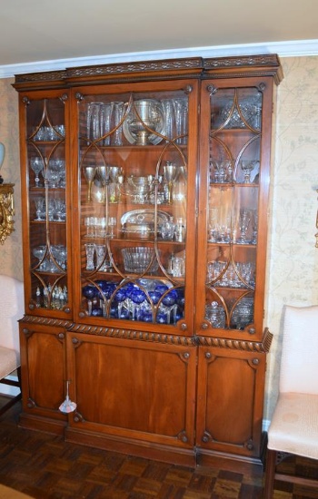 Wonderful Baker Regency Style Mahogany Breakfront China Cabinet / Bookcase / Cupboard