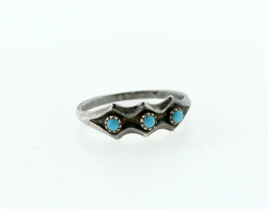 Vintage Zuni Pawn Silver & Turquoise Ring Size 7.75