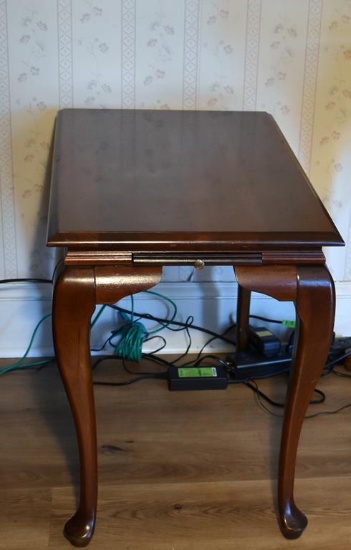 Queen Anne Style Mahogany Side Table w/ Two Pull Out Candle Trays