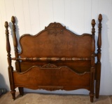 Pretty Vintage Four Poster Full Size Bed (No Rails)