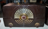 Antique Zenith Tone Register Shelf Radio