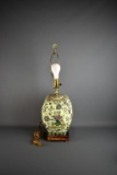 Pretty 27.5“ H Oriental Style Electric Lamp