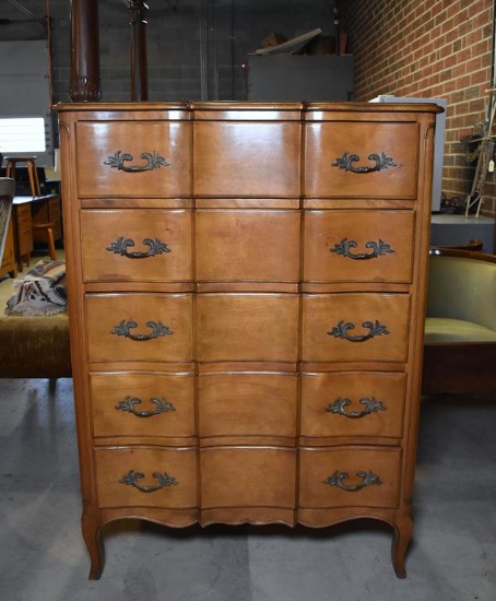 Elegant Vintage Five Drawer Dresser Chest