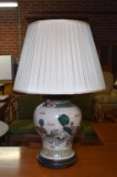 Striking Vintage Oriental Foo Lion Decorated Table Lamp