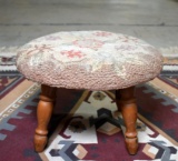 Vintage Crawford Mfg. Co. Hooked Embroidery Floral Seat Footstool