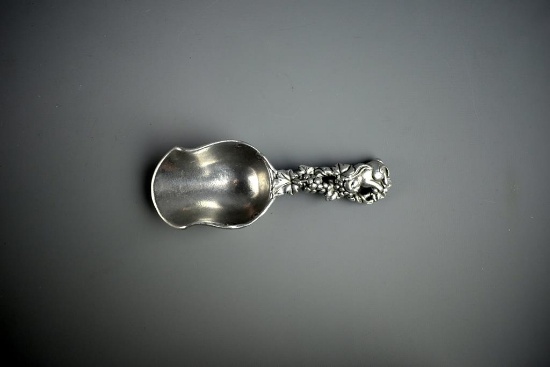 Arthur Court 7” L Bunny Scoop