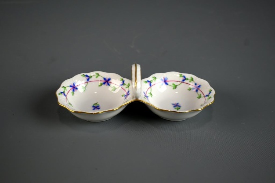Herend Hungary Hand Painted Porcelain“Blue Garland” 6” L Double Nut Dish