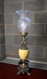 Pretty Neoclassical Style Table Lamp