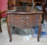 Vintage Thomasville Pecan End Table with One Drawer