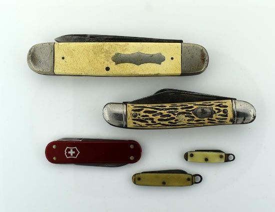 Lot of 5 Vintage Pocket / Keychain Knives: Camillus, Colonial, Victorinox, USA