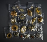 Lot of Costume Jewelry, Brooch Pins