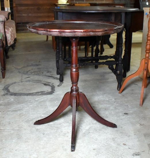 Vintage Mahogany Pie Crust Tea Table