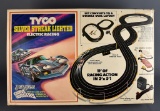 Vintage TYCO Silver Streak Lighted Electric Racetrack