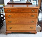 Fine 1953 Leopold Stickley Graduated Four Drawer Chippendale Style Cherry Chest