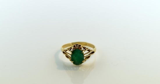 Vintage 14K Yellow Gold and Natural Emerald Ring, Size 9.75