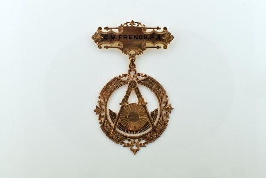C.W. French, P.M. Antique Licking Lodge No. 291 (Ohio) 14K Gold Masonic Badge