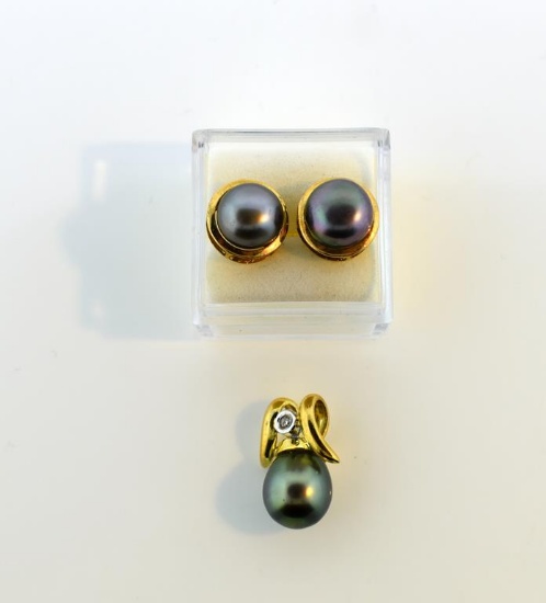 14K Gold and Grey-Black Pearl Earrings and Pendant Set