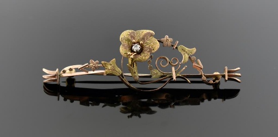 Lovely Antique Two Tone Gold Filled Pin