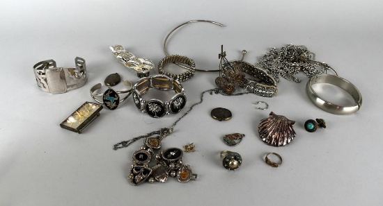 Lot of Silver Tone / Plated Costume Jewelry