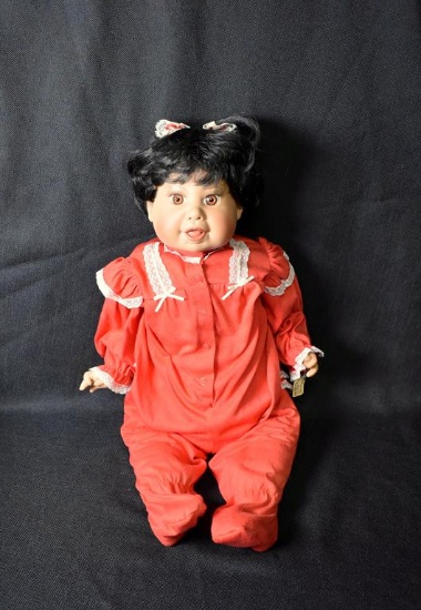 The Lee Middleton Doll Co. “My Lee” 20” Vinyl & Soft Body Doll