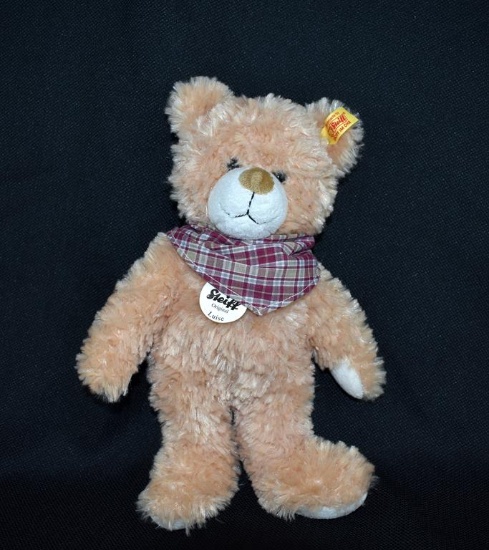 Contemporary Original Steiff “Luise” Plush Bear, Germany