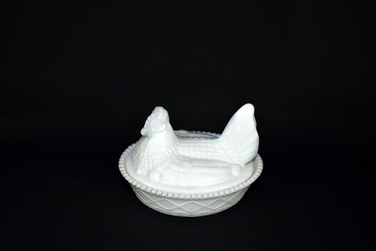 Vintage Milk Glass Hen on Diamond Nest Covered Dish w/ Beaded Rim
