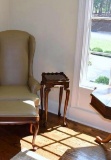 Harden Queen Anne Style Mahogany Candle Stand with Pull Out Candle Tray