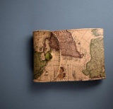 Cyro Eloy Handcrafted Leather World Map Design Photo/ID/Card Case with Snap Closure