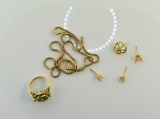 15.5 g (10 dwt) of 14K Broken Gold