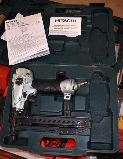 Hitachi Model N3804AB3 (S) ½  - 1½  Inch (¼ Inch Crown) Pneumatic Stapler
